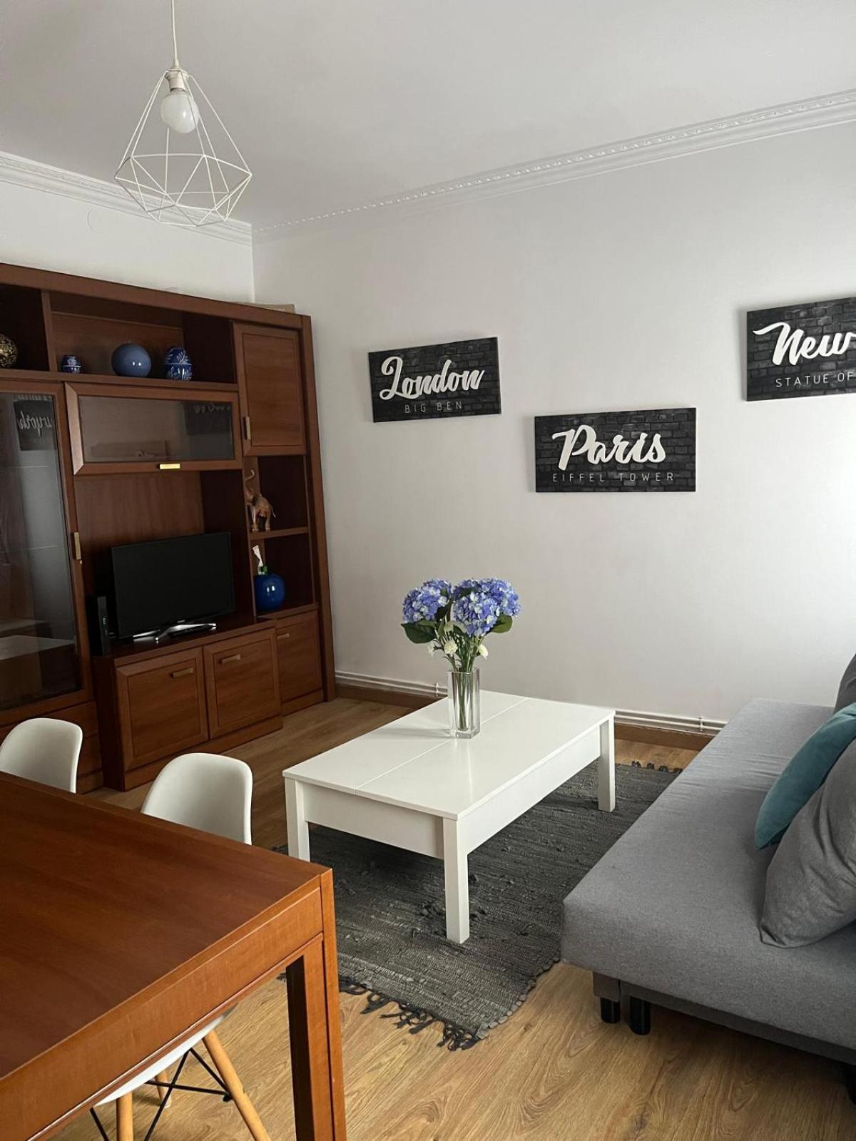 Appartement Bajo Al Lado Del Ayuntamiento à Santander Extérieur photo